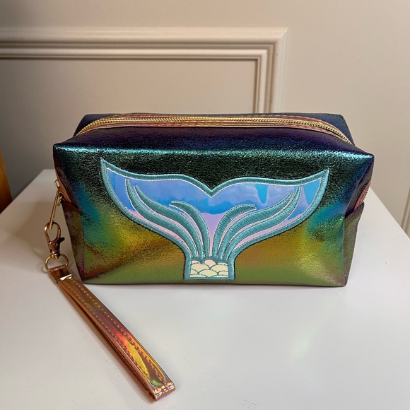 🧜♀️Mermaid tail makeup bag Phantom colours iridescent travel bag pencil case - Picture 6 of 14